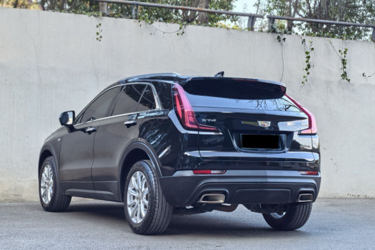 Used Cadillac XT4 2023 28T Two-Wheel Drive Fashion Edition