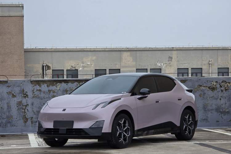 Used Lynk & Co Z20 2025 530 km Range Rear-Wheel Drive Max
