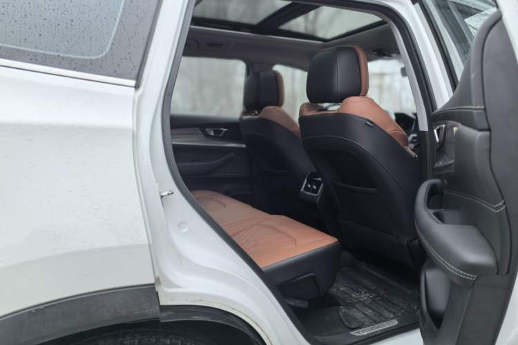 Used Chery Tiggo 8 2021 Kunpeng Edition 390TGDI Automatic Fuyao Version