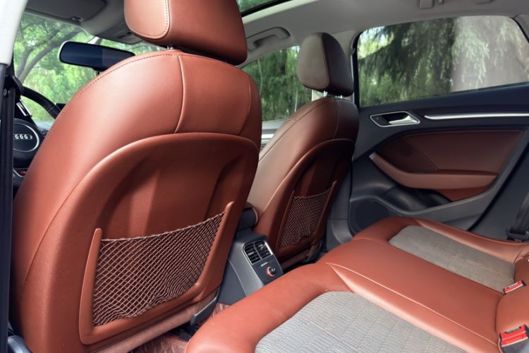 Used Audi A3 2014 Limousine 40 TFSI S line Comfort Model