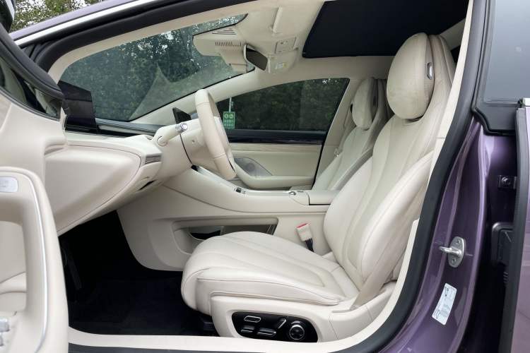 Used Hima Luxeed S7 2024 Ultra Four-Wheel Drive Flagship Edition