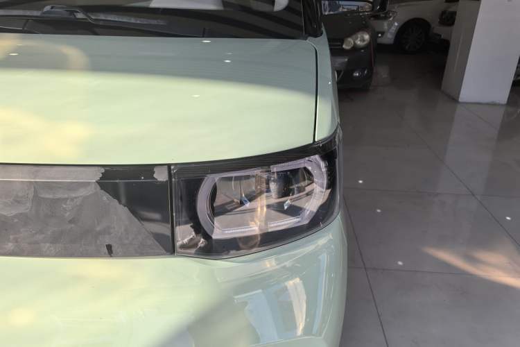 Used Wuling Hongguang MINIEV 2021 Macaron Premium Model – Lithium Iron Phosphate