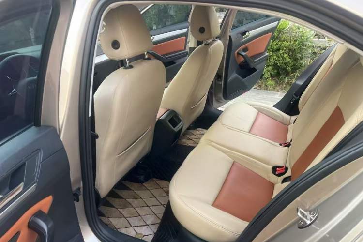 Used Volkswagen Lamando 2017 230TSI DSG Fashion Edition