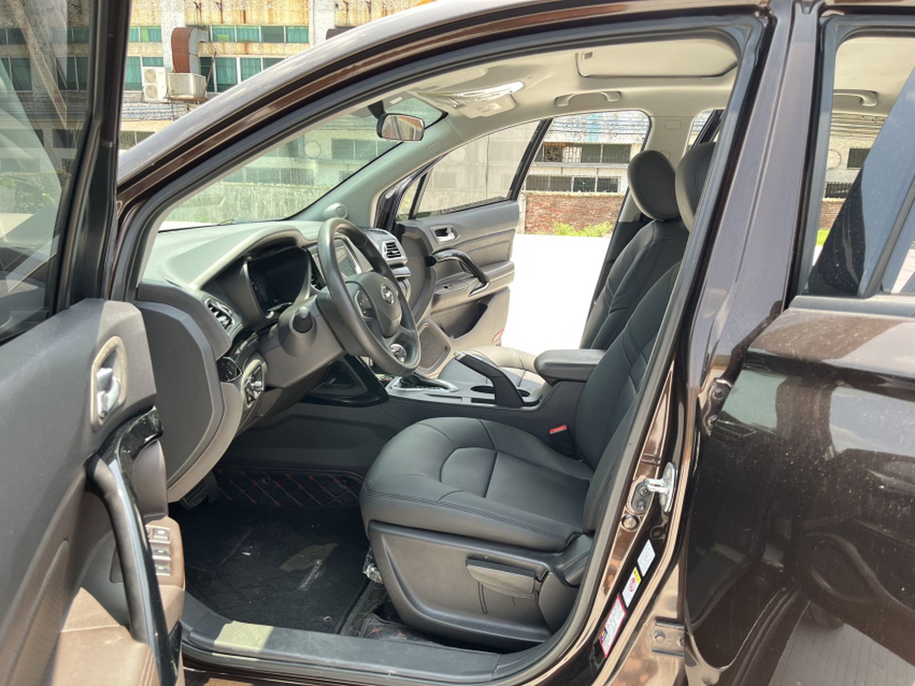 Avant de la voiture