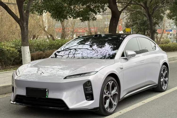Used Nio ET5 2025 75 kWh