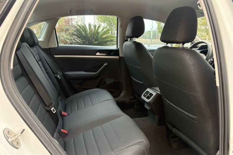 Used Volkswagen Lavida 2023 1.5L Automatic De Yi Edition
