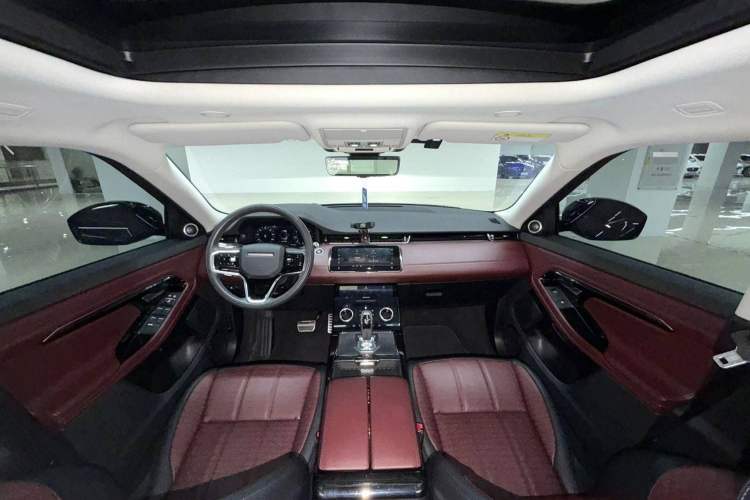 Used Land Rover Range Evoque 2021 Range Rover Velar L 249PS R-Dynamic First Edition
