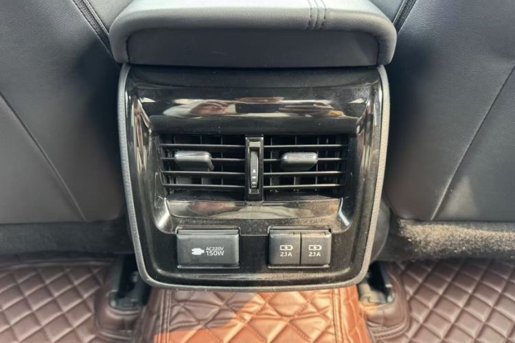 Used Toyota Avalon 2019 2.0L XLE Premium Edition China VI