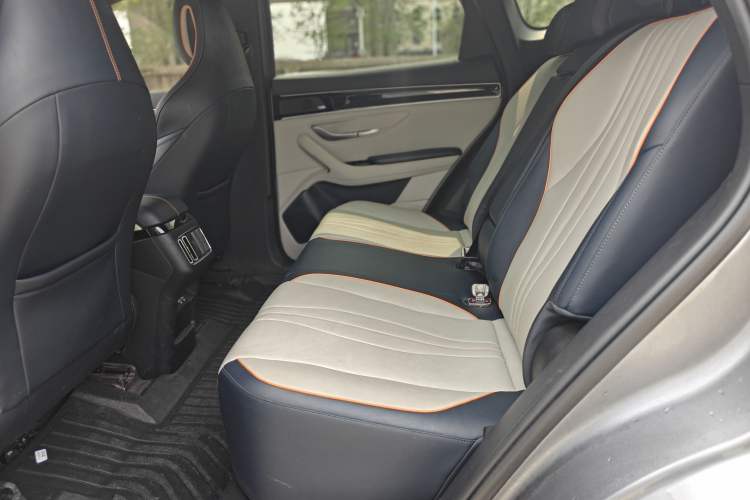 Used BYD Song PLUS New Energy 2021 DM-i 110KM Flagship Model Interior 2