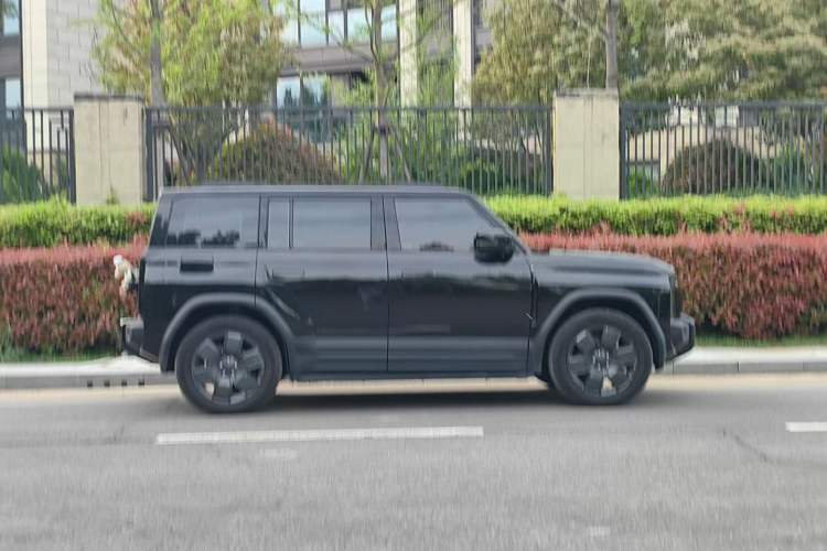 Used iCAR 03T 2024 520km Two-Wheel Drive Long-Range Version Exterior 5