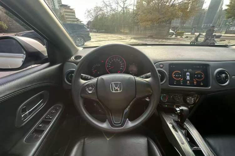 Used Honda XR-V 2017 1.8L EXi CVT Comfort Version Interior 2