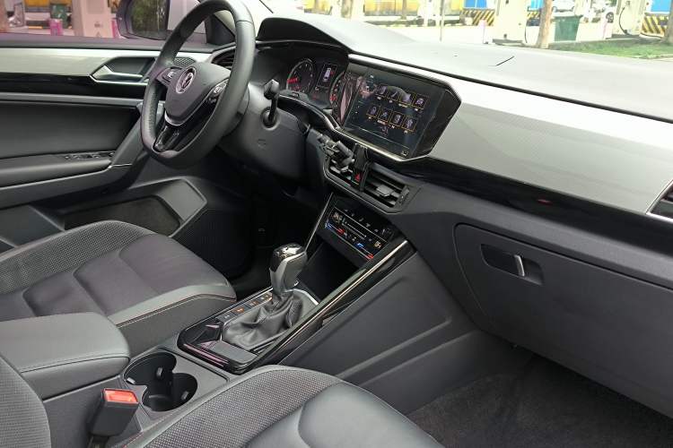 Used Volkswagen Tayron 2020 330TSI Two-Wheel Drive Luxury Smart Connectivity Version