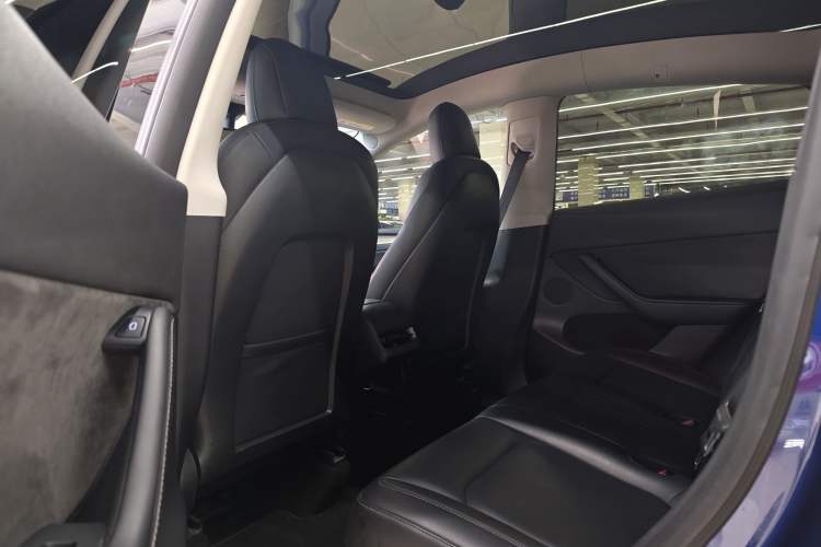 Used Tesla Model Y 2021 Standard Range Rear-Wheel Drive Version