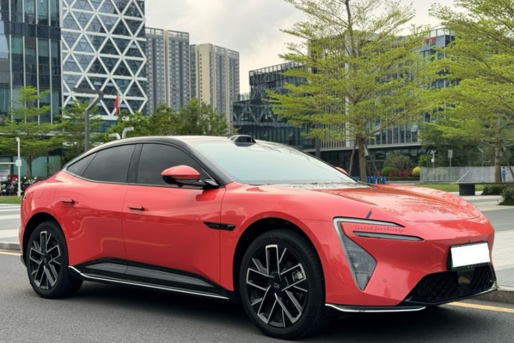 Used Avatr 06 2025 Max Extended-Range Edition Exterior 7