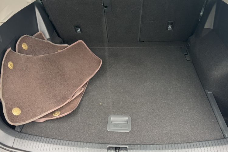 Used Volkswagen Tiguan L 2022 330TSI Automatic Two-Wheel Drive Smart Edition Trunk