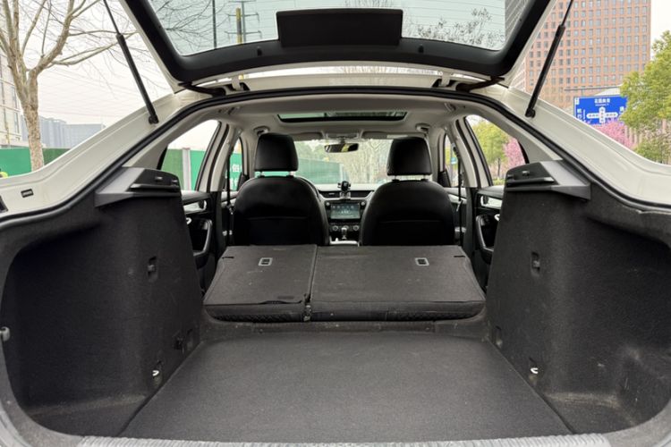 Used Skoda Octavia 2018 TSI230 DSG Luxury Edition
