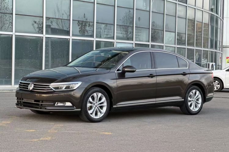 Used Volkswagen Magotan 2017 380TSI DSG Luxury Model