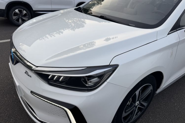 Used BAIC Beijing EU5 2018 R500 Smart Edition Left Front Headlight