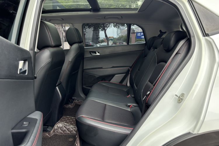 Used Hyundai ix25 2017 1.4T Automatic Smart Version
