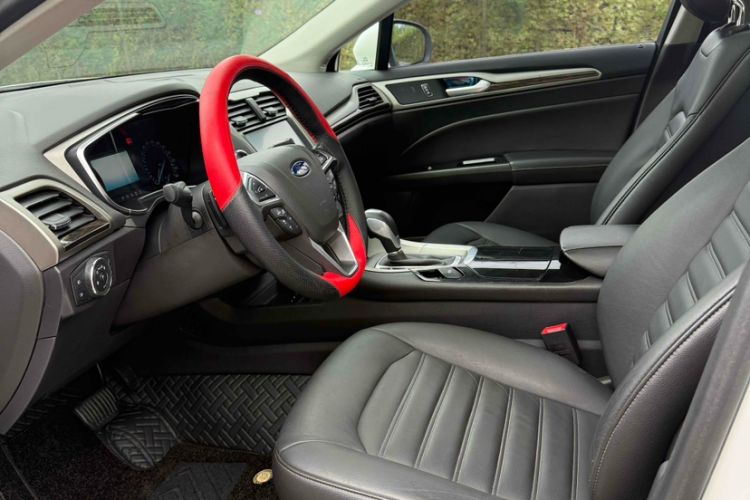 Used Ford Mondeo 2013 2.0L GTDi 200 Fashion Edition