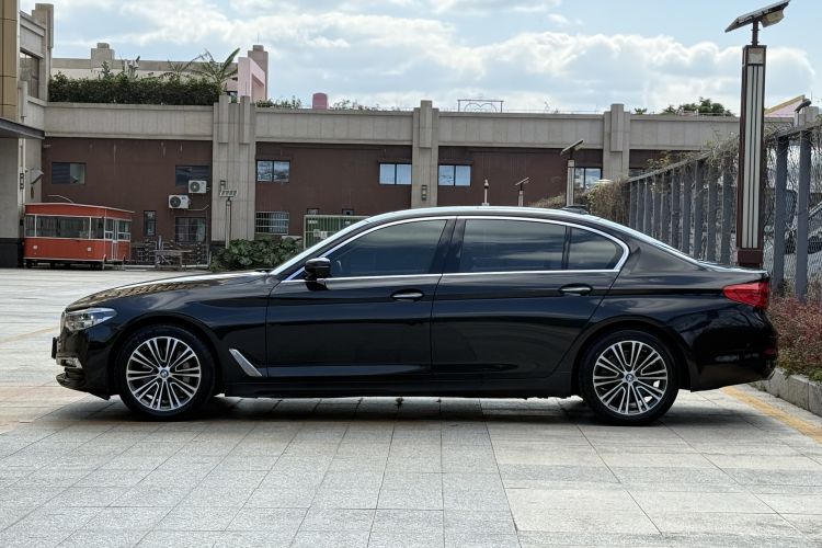 Used BMW 5 Series 2018 530Li Luxury Edition Premium Package
