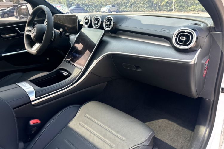 Used Mercedes-Benz C-Class 2023 Second Facelift C 260 L Sport Edition Right Front Seat