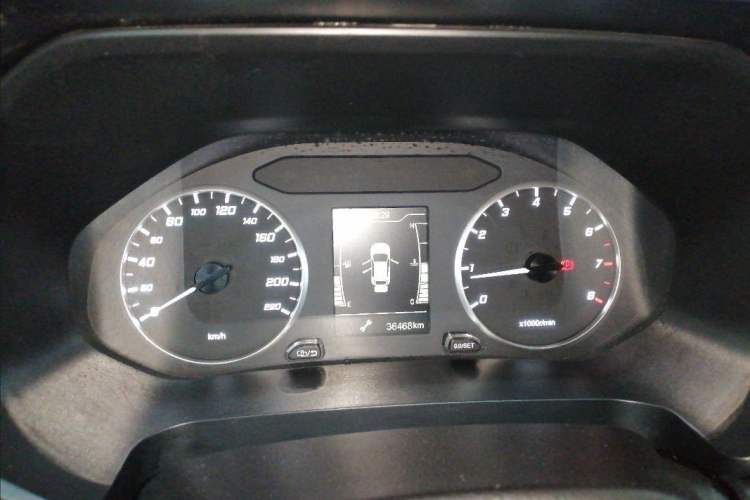 Used Chery Tiggo 5x 2022 Superhero Edition 1.5L Manual Fashion Model Odometer Close Up