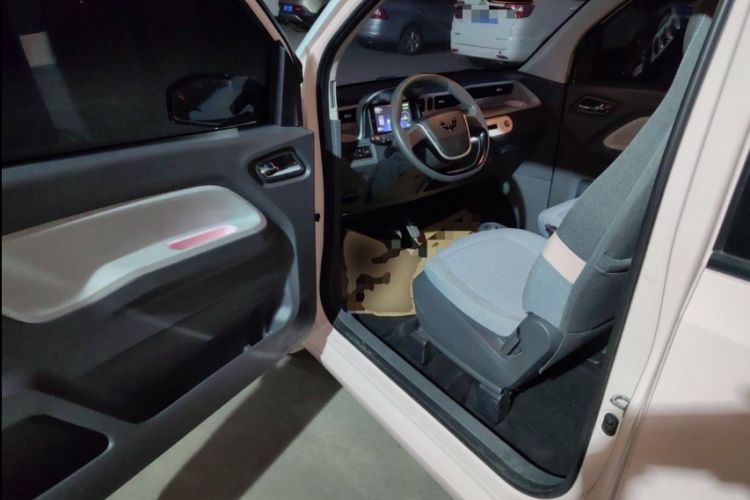 Used Wuling Hongguang MINIEV 2021 Macaron Fashion Model Lithium Iron Phosphate