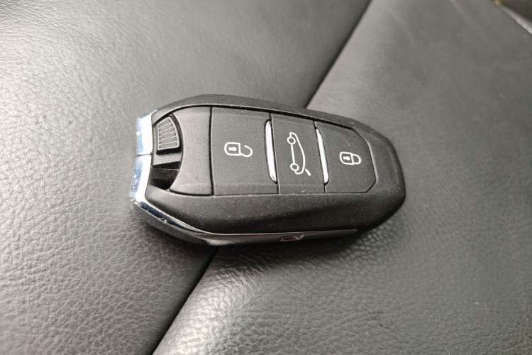 Used DS 5 2014 1.6T Elegant Version THP160