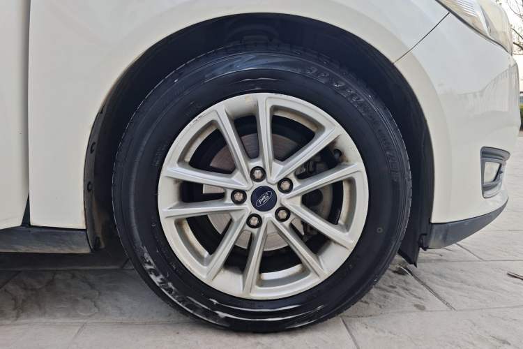 Used Ford Focus 2015 Hatchback EcoBoost 180 Automatic Elite Model