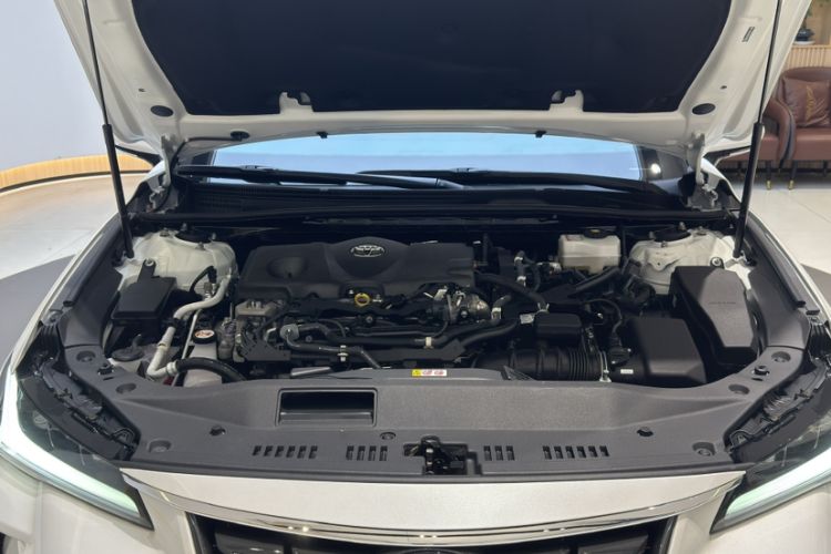 Used Toyota Avalon 2023 Dual-Engine 2.5L Luxury Edition Exterior 6