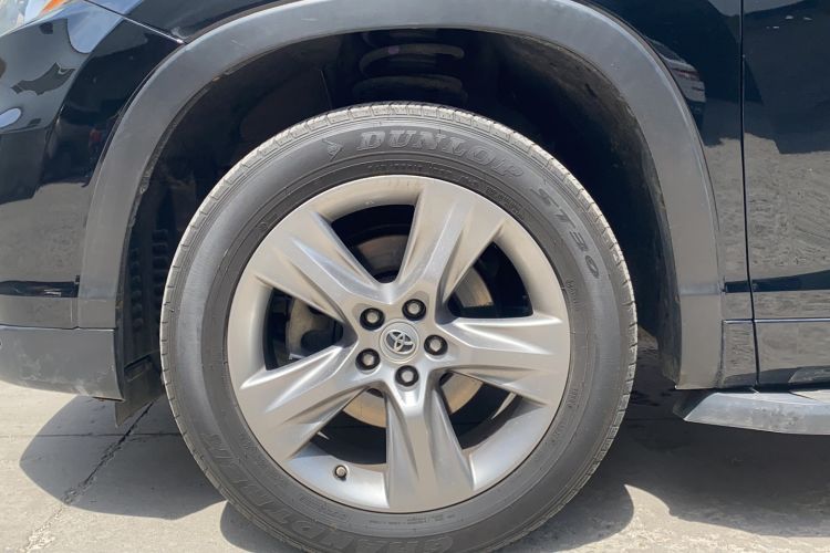 Used Toyota Highlander 2015 2.0T Four-Wheel Drive Luxury Edition 7-Seater
