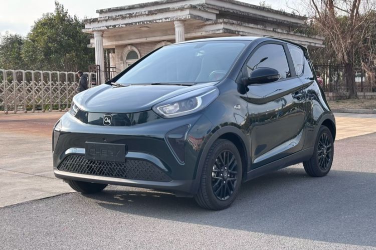 Used Chery Little Ant 2024 Refreshed Version Youth Edition 321 km Beloved Edition 29.23 kWh