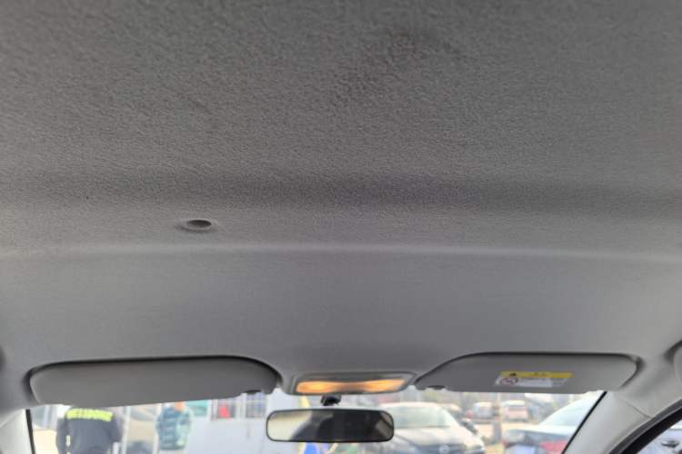 Used SOL E10X 2021 302 km Range Luxury Version 31.4 kWh