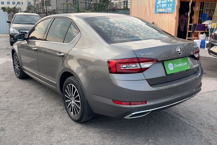 Used Skoda Octavia 2019 1.5L Automatic Luxury Edition
