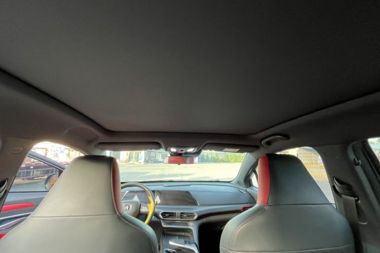 Used CHANGAN UNI-T 2020 1.5T Prestige Version
