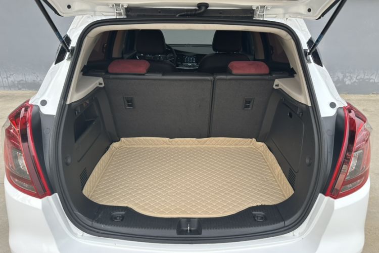 Used Buick Encore 2017 18T Automatic All-Wheel-Drive Flagship Model