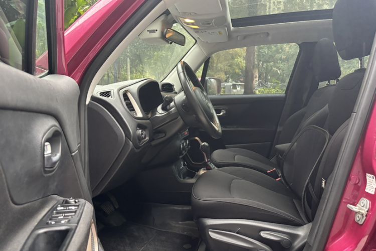 Used Jeep Renegade 2017 180T Automatic Jingneng Edition
