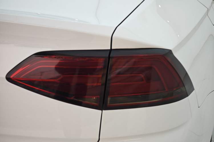 Used Volkswagen Lamando 2018 280TSI DSG Comfort Edition
