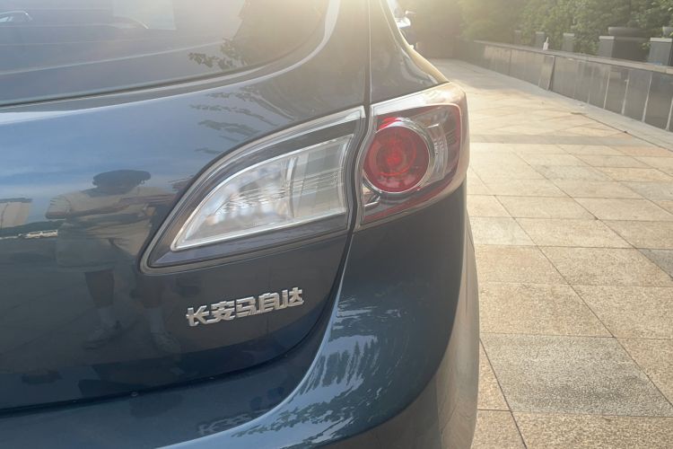 Used Mazda Mazda 3 2012 Hatchback 1.6L Manual Comfort Model
