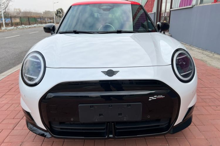 Used MINI Electric MINI COOPER 2024 452km COOPER SE Racing Driver