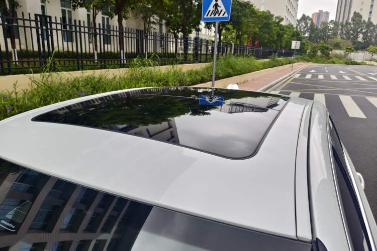 Used BMW i3 2024 eDrive 40 L Midnight Edition Roof