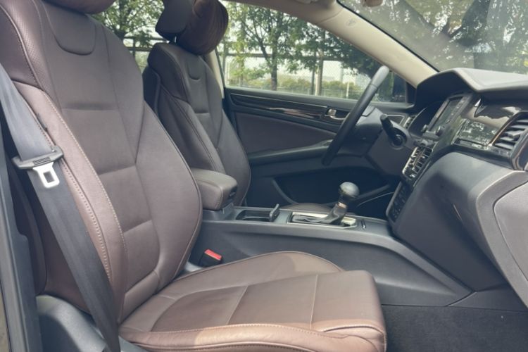 Used Hongqi H7 2019 2.0T Elite Edition Right Front Seat