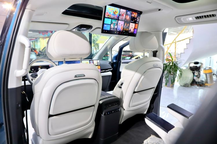 Used VOYAH Dream 2025 PHEV Four-Wheel-Drive Flagship Kunpeng Edition Interior 10