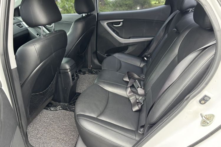 Used Hyundai Elantra (5th Generation / Langdong) 2015 1.6L Automatic Luxury Model