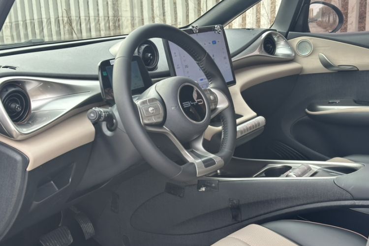 Used BYD Dolphin 2023 420 km Fashion Edition