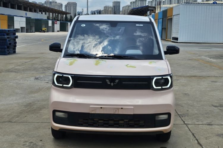 Used Wuling Hongguang MINIEV 2022 Macaron Premium Model – Lithium Iron Phosphate