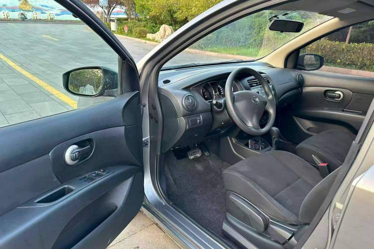 Used Nissan Livina 2015 1.6XE CVT Comfort Edition