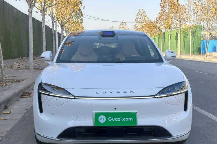 Used Hima Luxeed R7 2024 All-Electric 736 km Ultra
