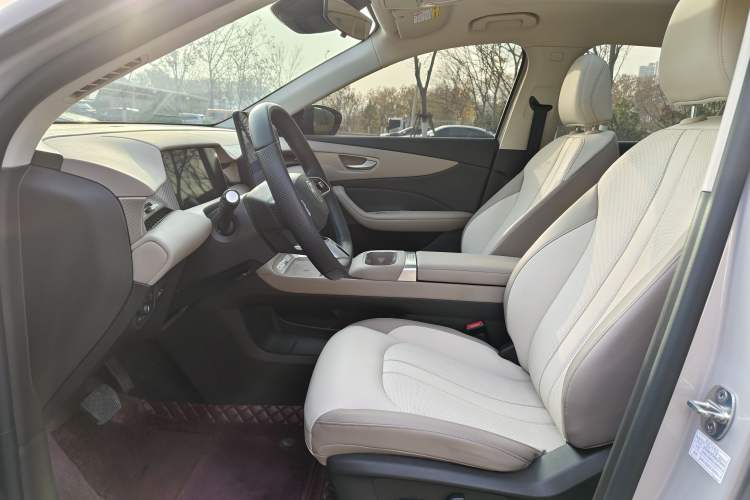 Used MG ES5 2025 525max Rear-Drive Intelligent Driving Version
